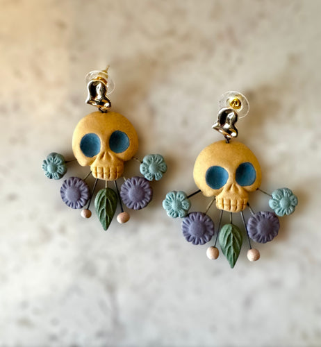 Barro Calavera Earrings