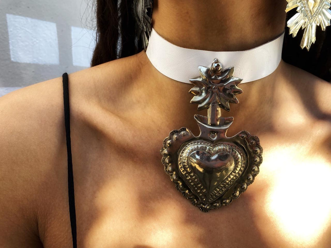 Milagro Corazón Choker