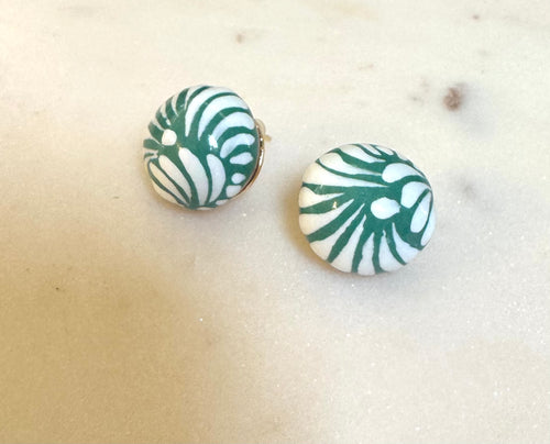 Talavera corazón mini studs