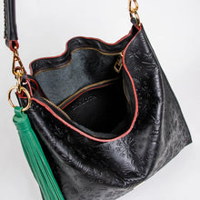 Liebre Hobo Bag