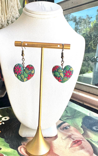 Blooming Corazón earrings