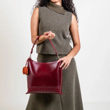 Hobo Maceta Tote (red)