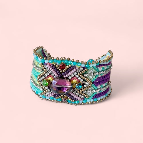 Aura Macramé bracelet