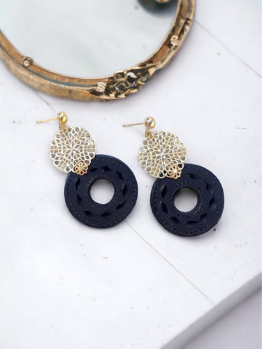 Barro Negro earrings