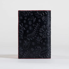 Liebre Wallet/ Passport Holder
