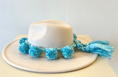 Pompom Hatband
