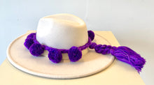 Pompom Hatband