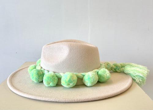 Pompom Hatband