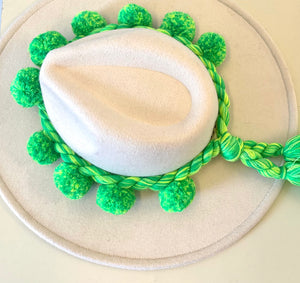 Pompom Hatband